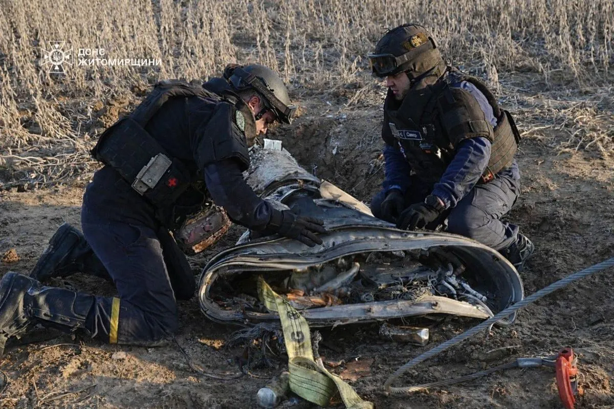 Сапери знешкодили бойову частину ракети «Кинджал» на Житомирщині