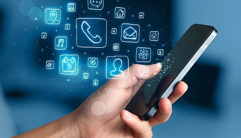 Після повернення з-за кордону росіянам на добу будуть блокувати мобільний інтернет та СМС