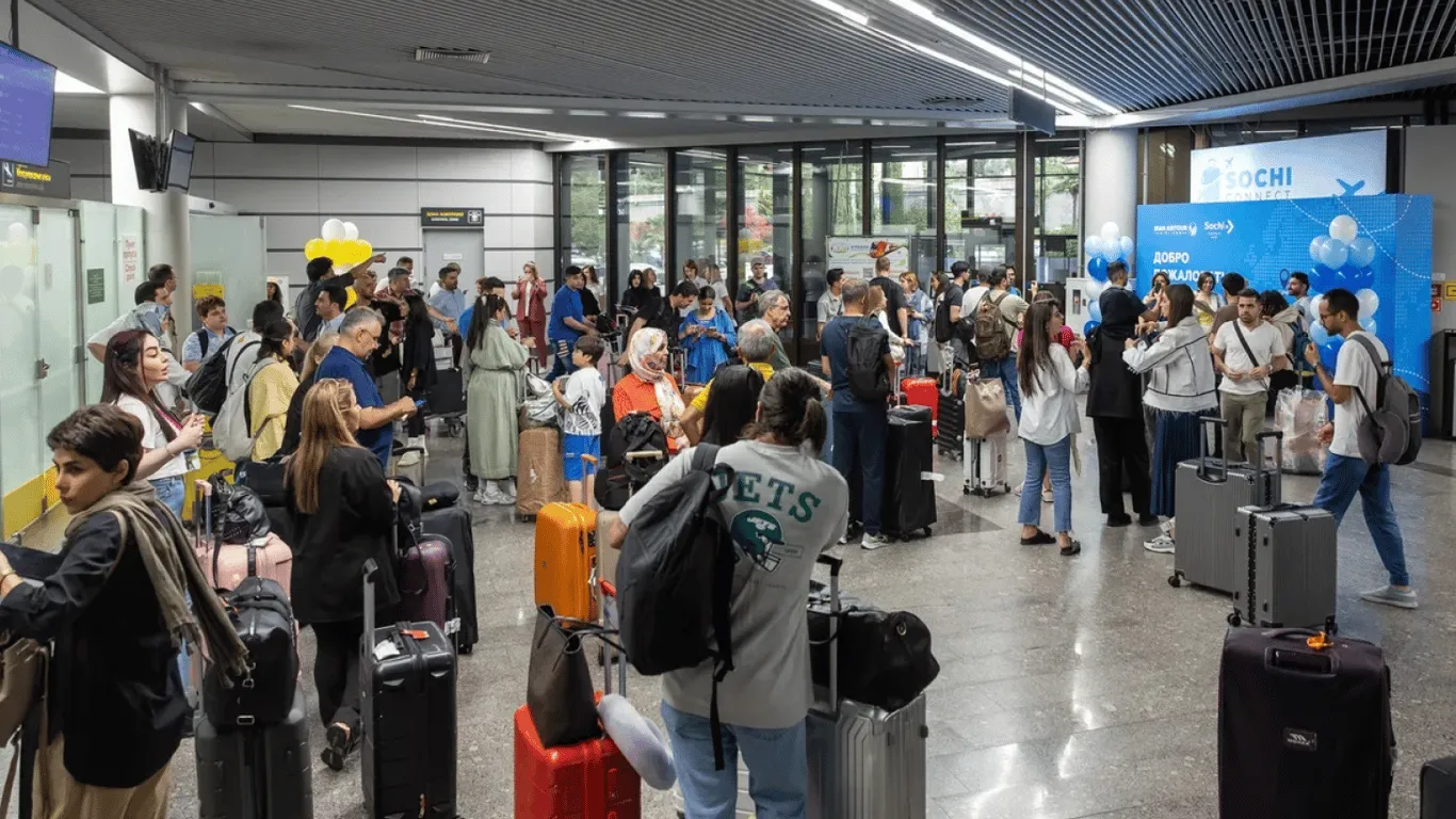 Британія запровадила обов’язкові електронні дозволи для іноземців — France24