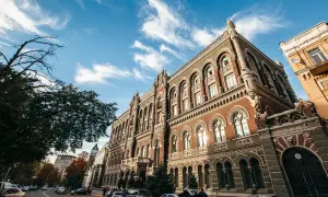 Нацбанк продал ещё около 64 млн долл. из резервов 