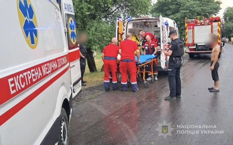 Lightning struck near a body of water in Volyn; 7 people were injured