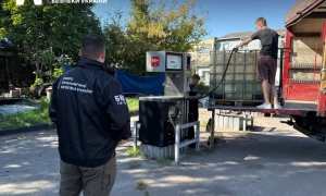 У Києві припинили роботу двох незаконних автозаправок