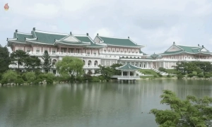 Китай в рамках військових навчань імітує удари по кораблях ВМС США – Reuters