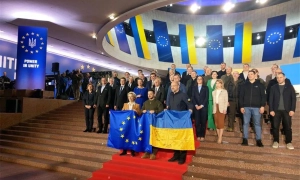 58% Ukraińców wierzy w wsparcie Europy, ale rośnie poczucie «zmęczenia» Zachodu — badania