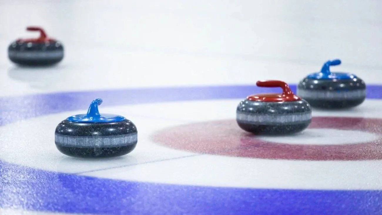 Збірну Канади з керлінгу звинуватили у шахрайстві
