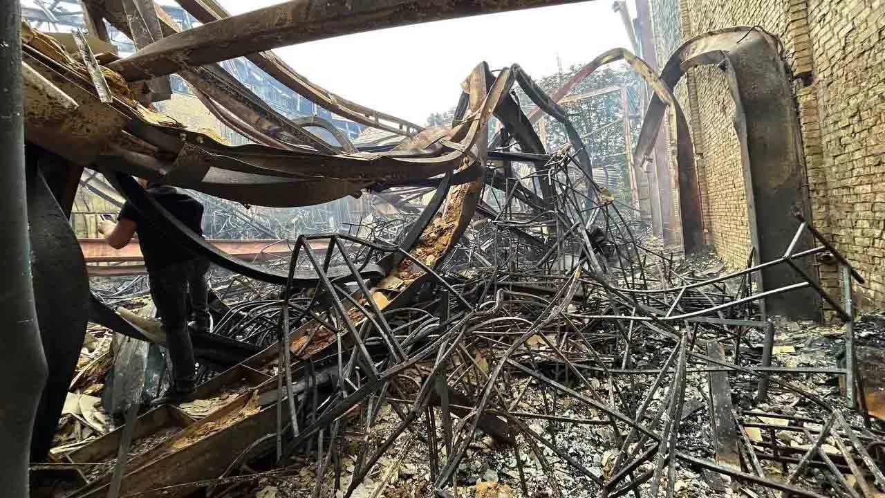 Російський удар знищив павільйон телеканалу СТБ у Києві