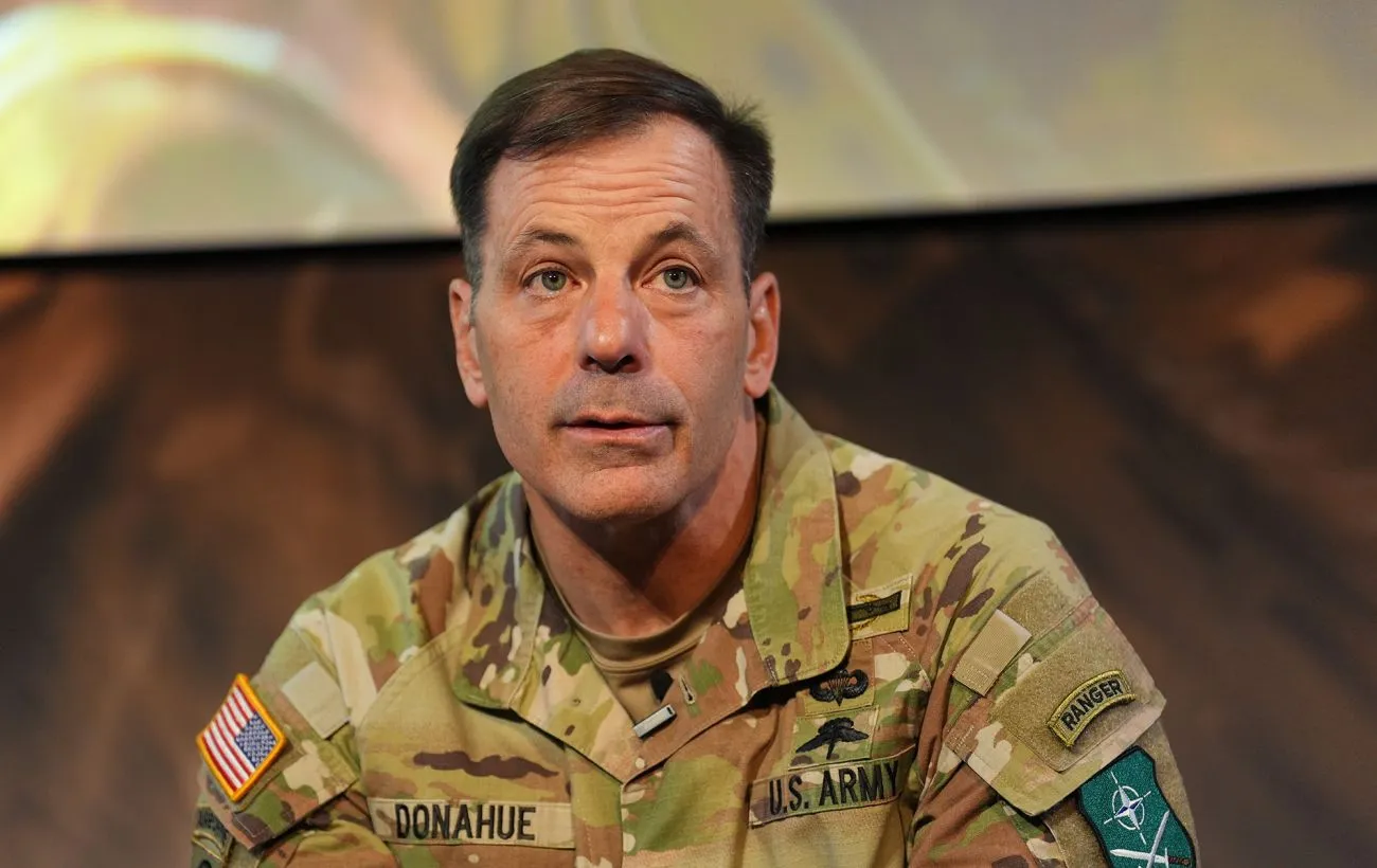 Hegset Fires Top U.S. General Who Was in Charge of Aid to Ukraine — FT