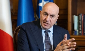 У Росії масово скорочують лікарів, вчителів та бюджетників