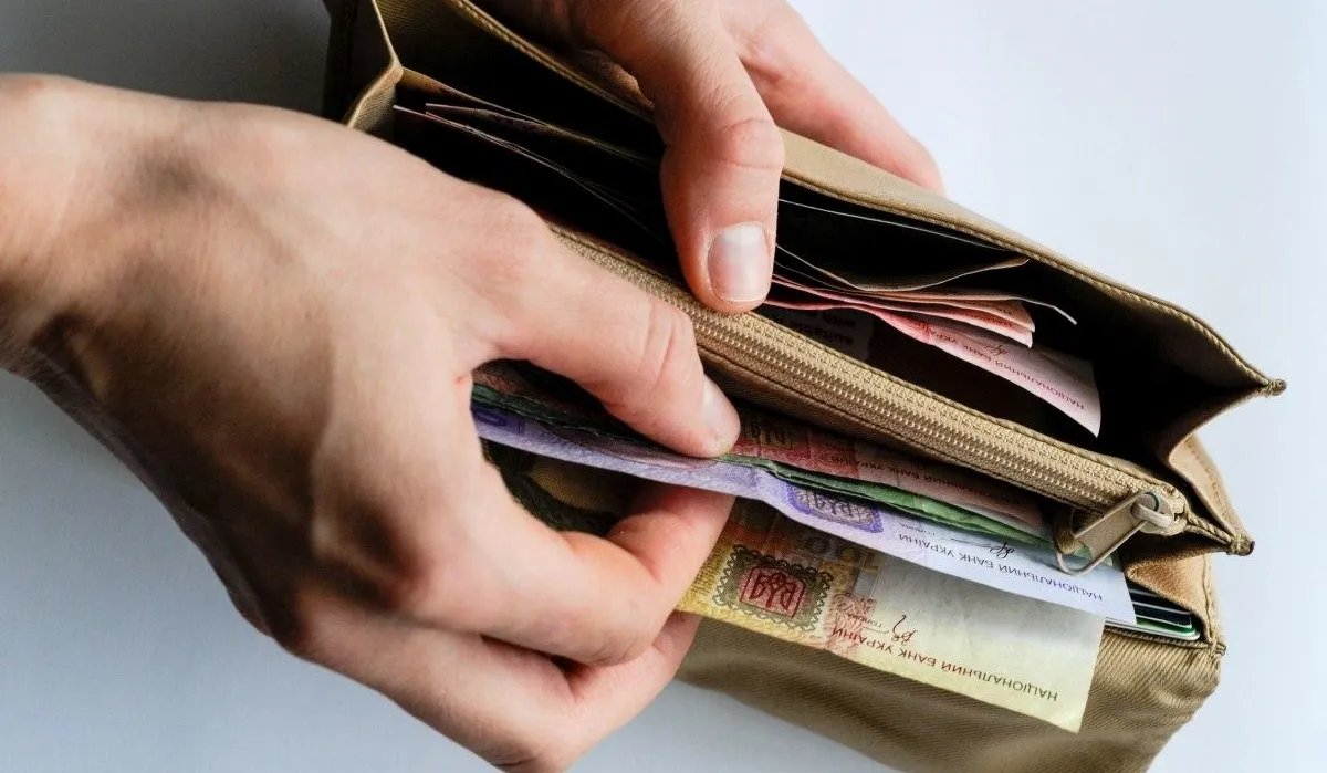 Як зросте мінімальна оплата праці в Україні у 2026 році