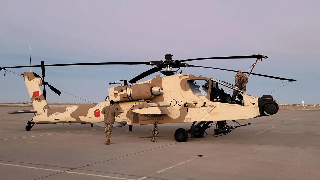 Український Ан‑124 доправив останню партію американських гелікоптерів «Apache E» до Індії