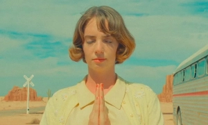 Мая Гоук та Крістіан Лі Гатсон таємно побралися в Нью-Йорку