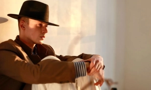 Кабмін продовжив нарахування частини соцвиплат: кого це стосується