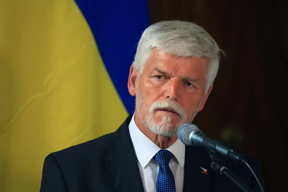 Czech President Threatens to Sue Prime Minister Who Refuses to Let Him Attend NATO Summit — České Noviny