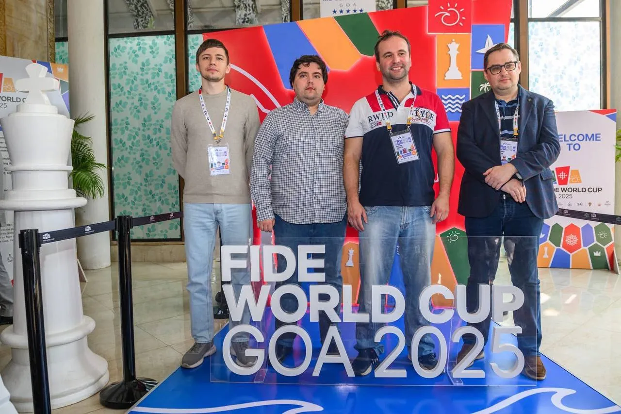 Фото: Київський клуб GRECO став чемпіоном світу з корпоративних шахів