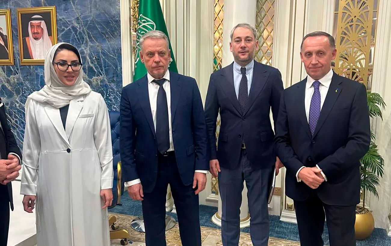 Україна та Саудівська Аравія відновили діловий діалог після десятирічної паузи