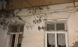 Нічна атака дронів на Одесу: пошкоджено житлові будинки та заклади освіти