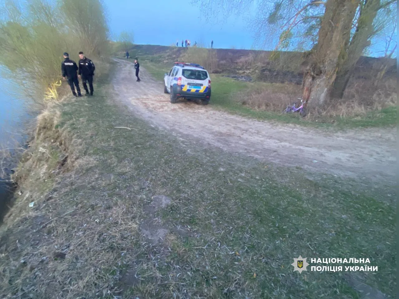 Поліція знайшла тіло трирічного хлопчика у водоймі на Рівненщині