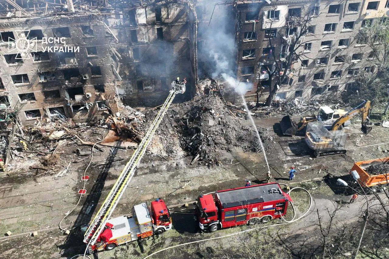 Вчорашнім ударом РФ пошкоджено близько 300 об’єктів у Києві — Зеленський