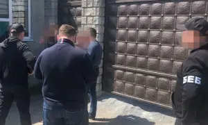 ГБР объявило подозрение полицейским за изнасилование в Киевской области