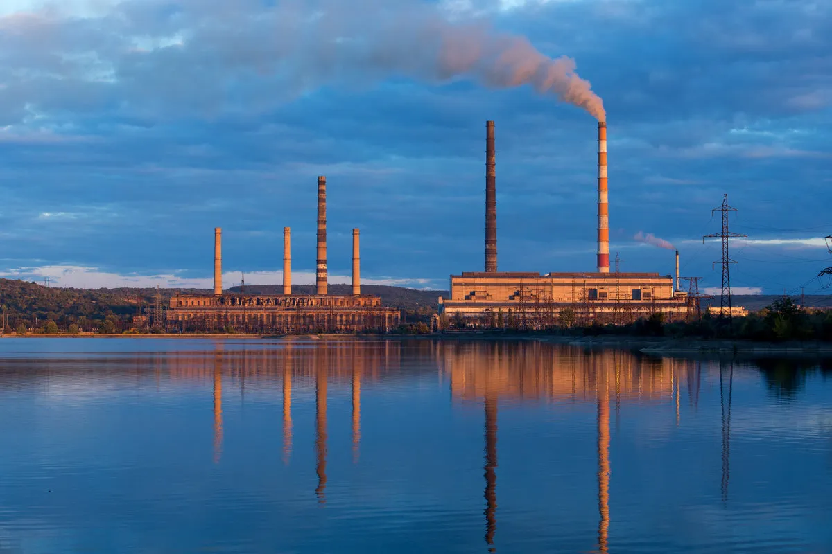 Остання ТЕС на Донеччині припинила генерацію електроенергії