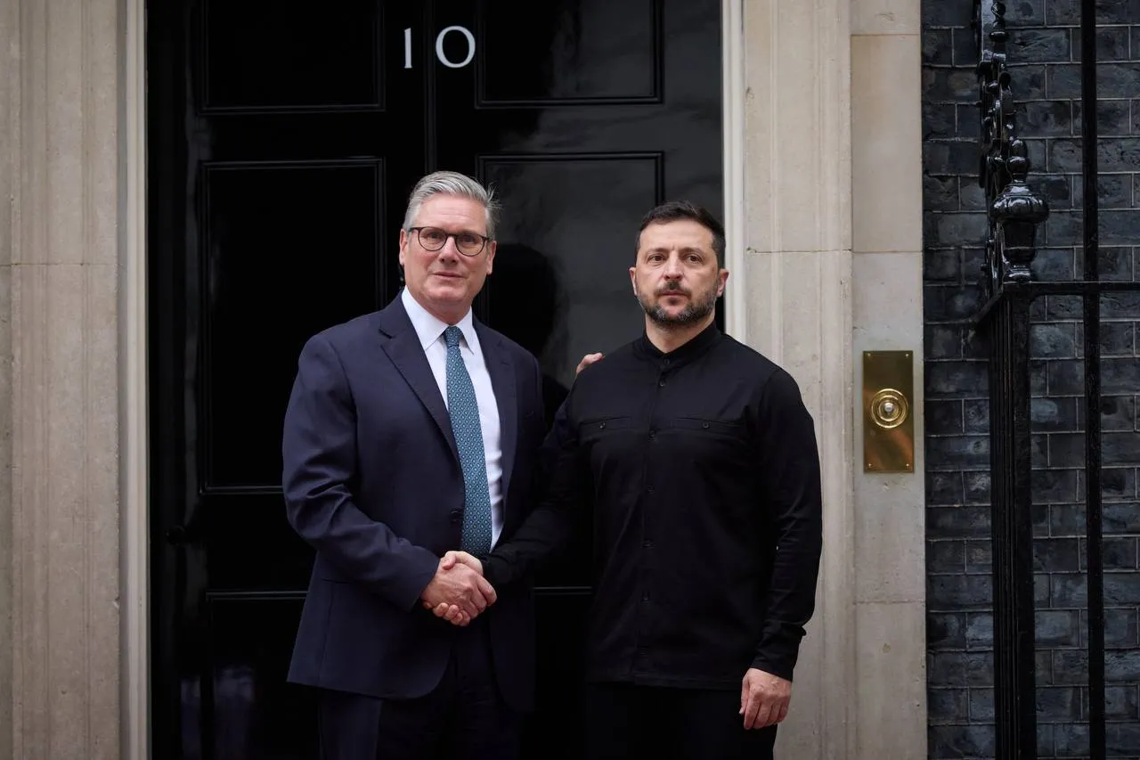 Україна та Велика Британія створять спільний оборонний ШІ-центр у Києві