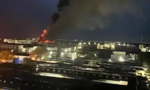 Дроны атаковали Туапсе: предположительно поражен нефтеперерабатывающий завод (видео)