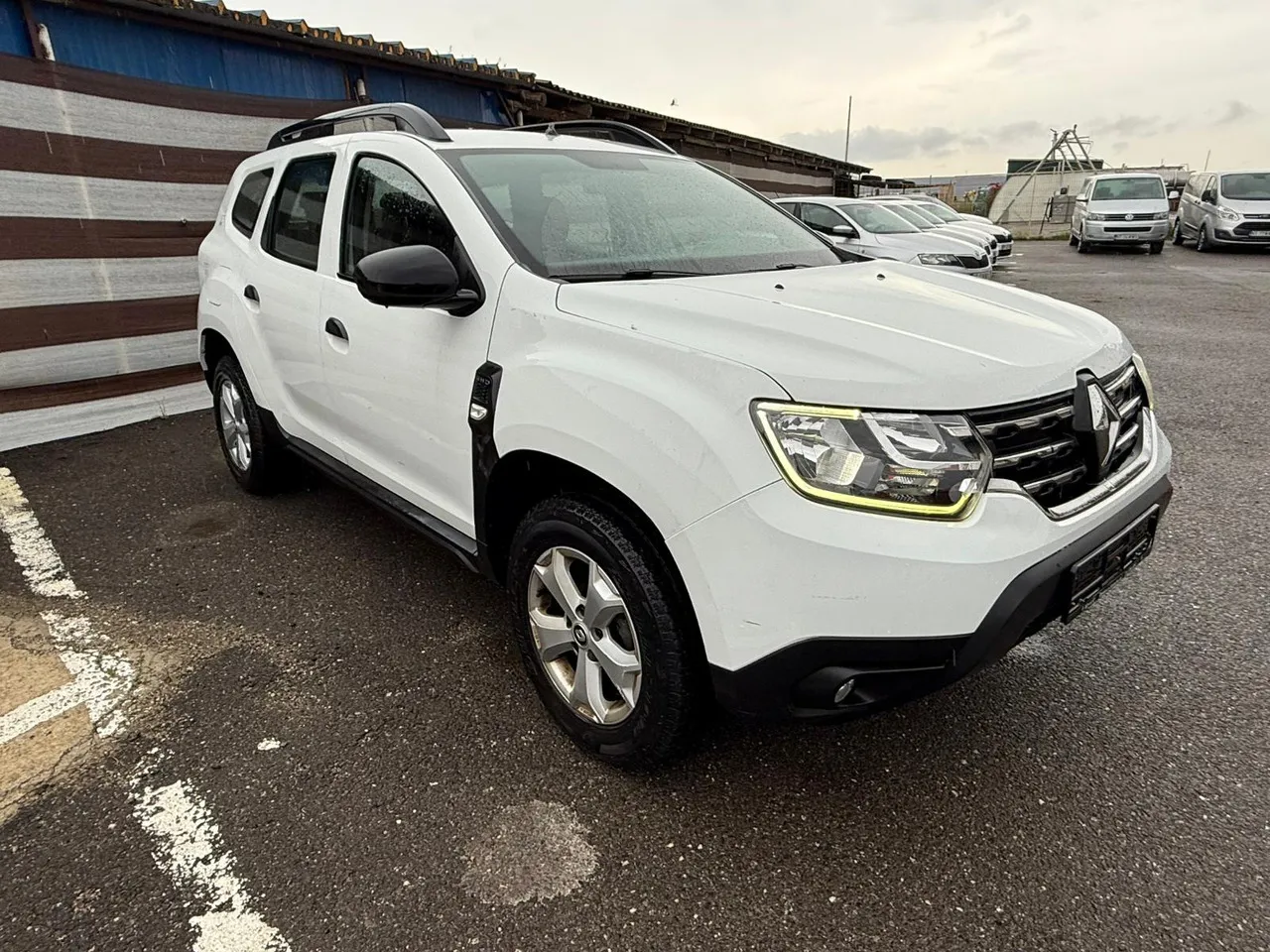 Renault Duster повертає лідерство на українському авторинку