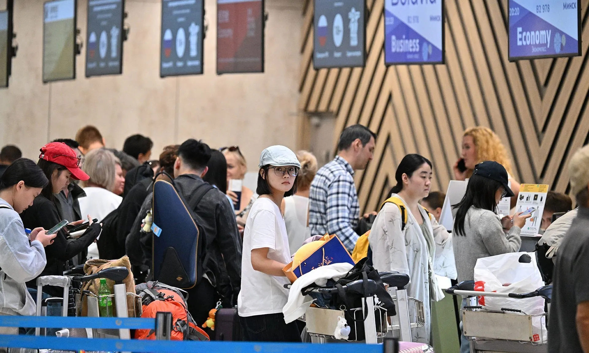 Китай застерігає своїх громадян у рф через нові правила призову іноземців