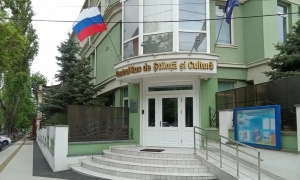 У росії просить громадянство американка, яка звинувачувала Байдена у домаганнях