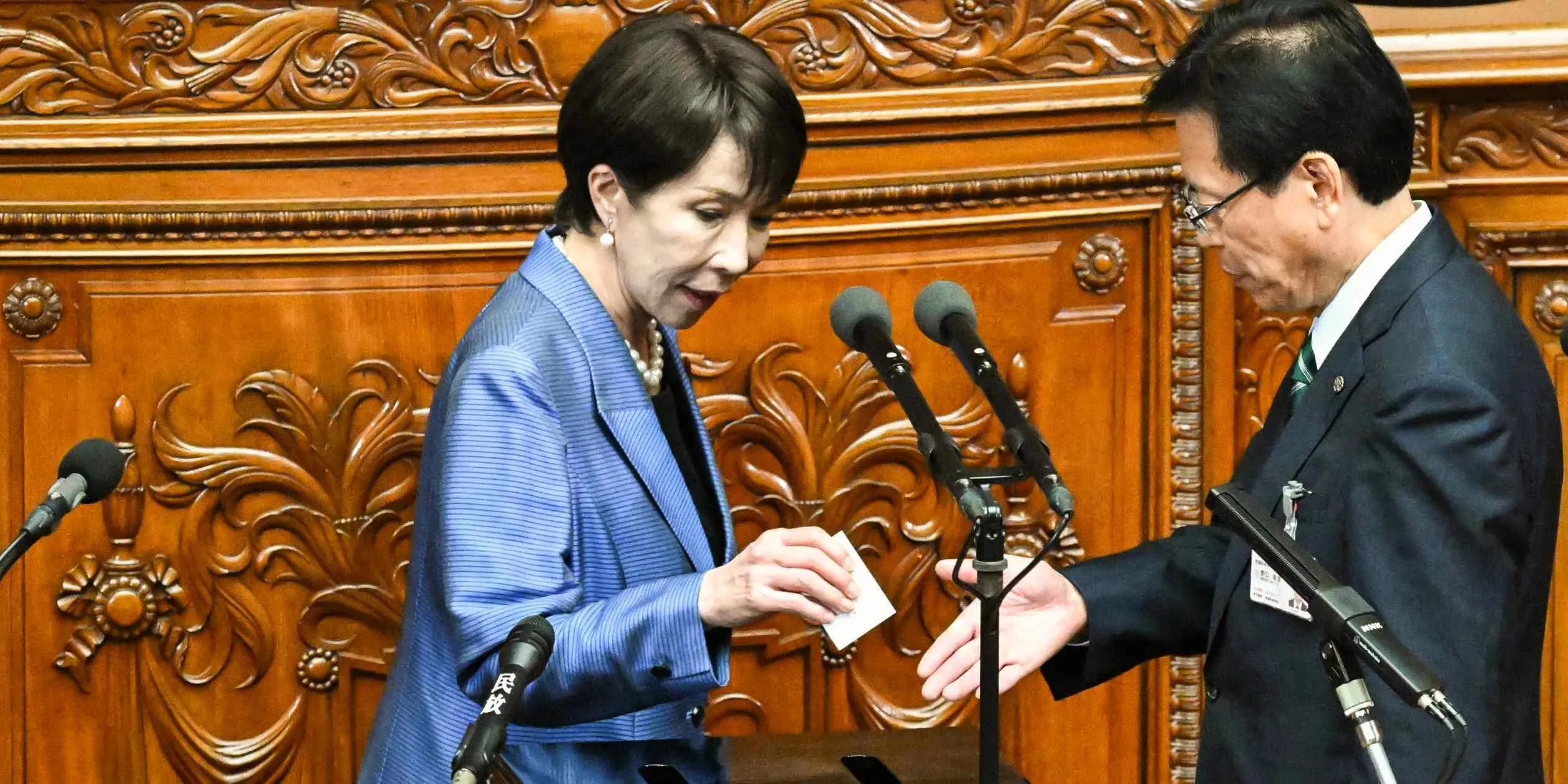 Такаїчі розглядає можливість дострокового розпуску парламенту Японії — Kyodo