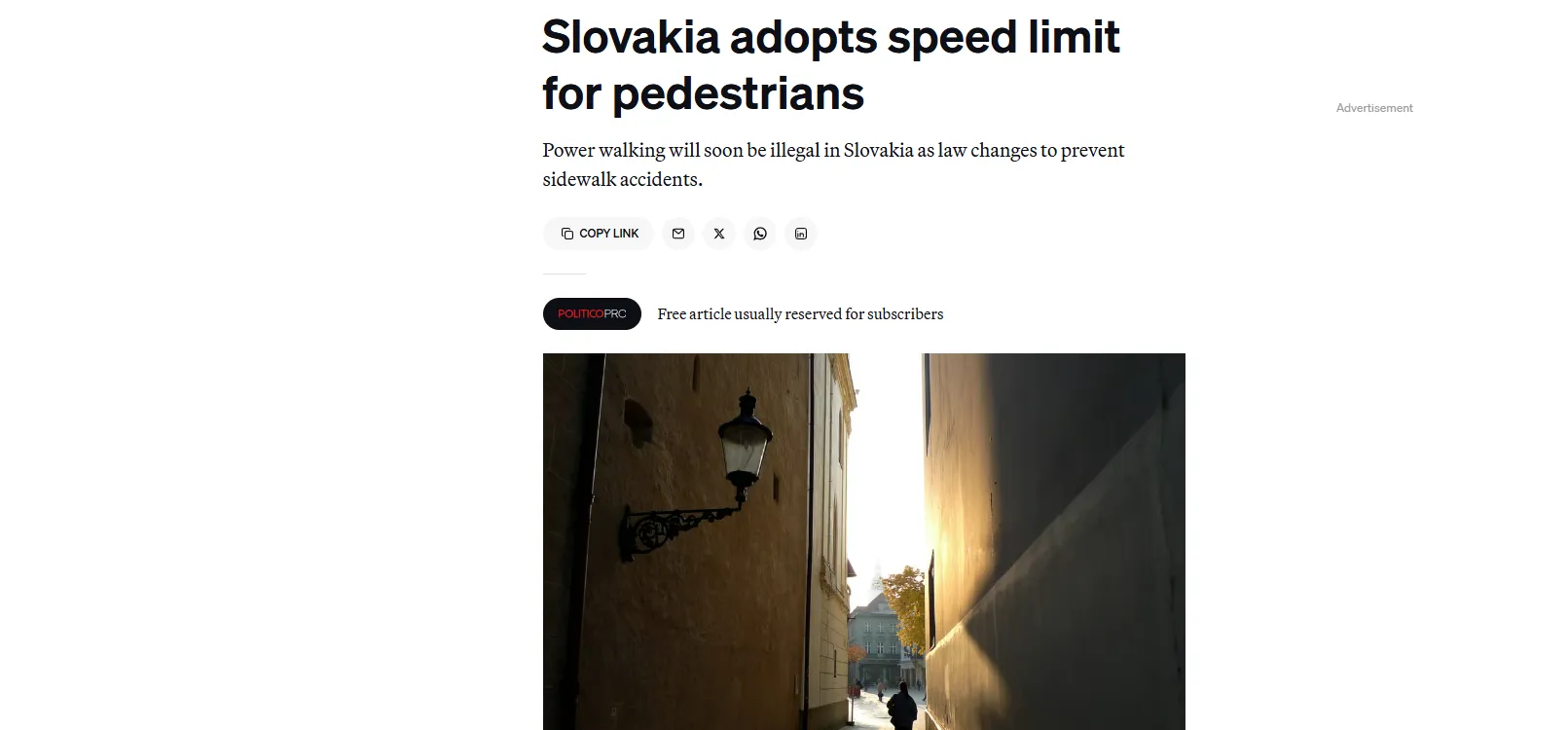 Словаччина встановила обмеження швидкості для пішоходів на тротуарах — Politico