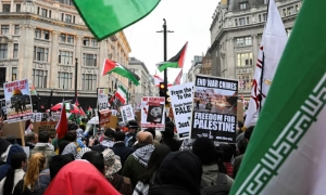 Аятола Хаменеї пригрозив відплатити США за протести в Ірані