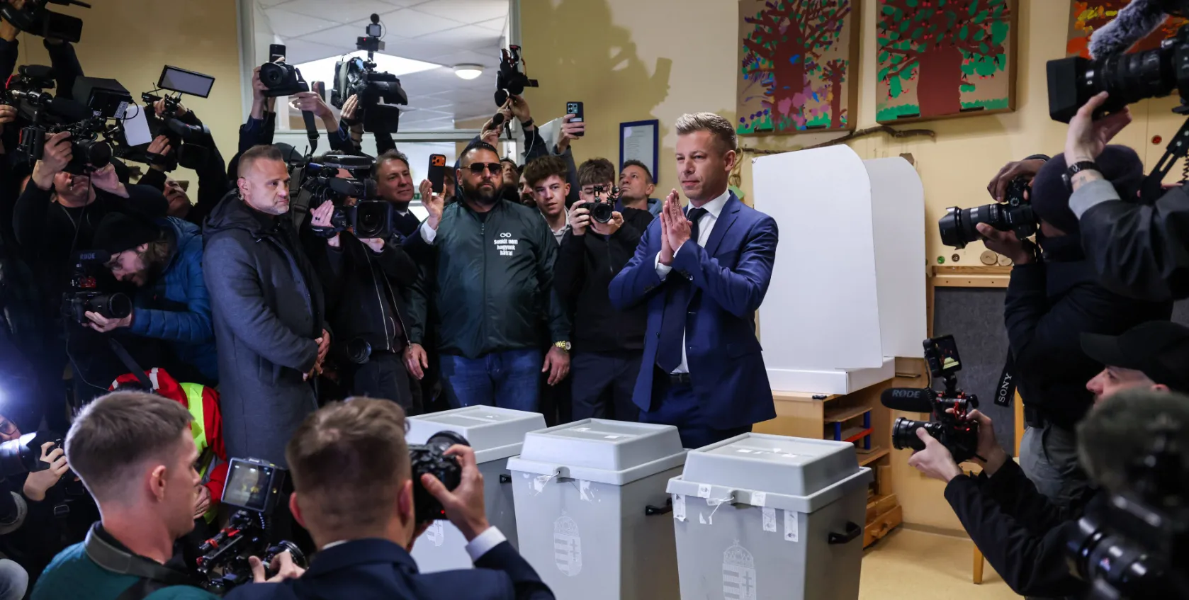 В Угорщині фіксують рекордну явку виборців на парламентських перегонах — 444!