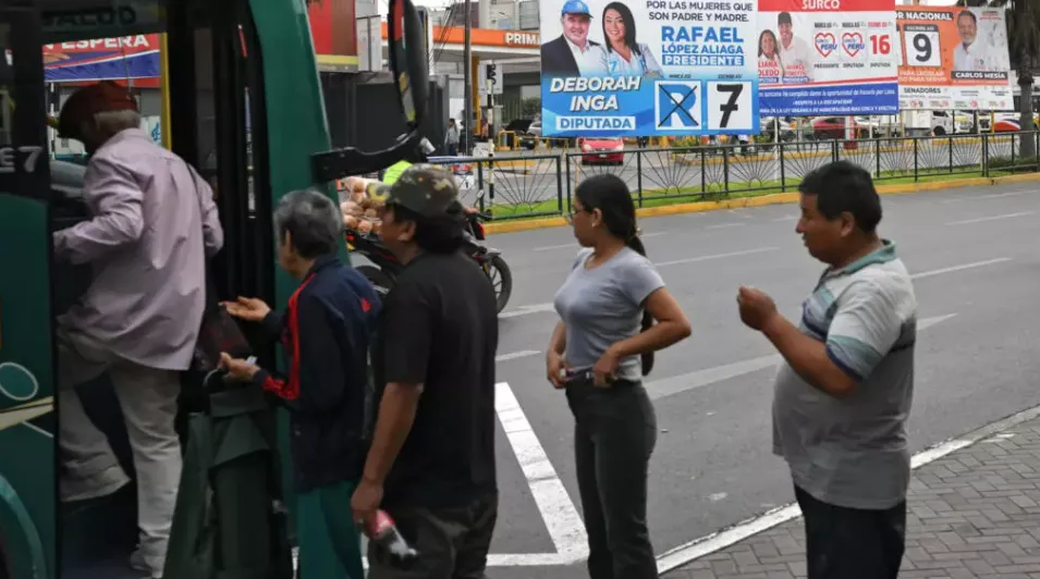 Сьогодні мешканці Перу оберуть дев’ятого президента за 10 років — France24