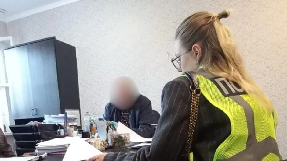 Директора психоневрологічного інтернату підозрюють у розтраті 1 млн грн на закупівлі риби