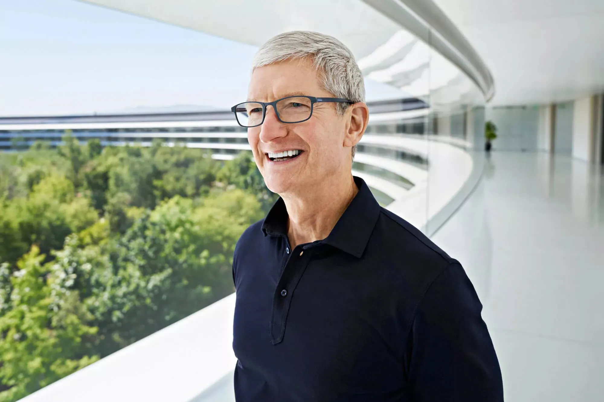 Джон Тернус може замінити Тіма Кука на посаді CEO Apple — Financial Times