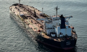 Відео: український дрон спалив човен з окупантами на Дніпрі