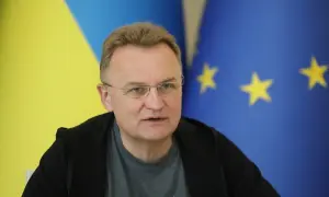 Фото: у Полтаві сталася пожежа в історичній будівлі, є загиблі