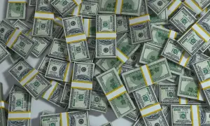 На Алясці журналісти переплутали Пєскова з послом рф у США