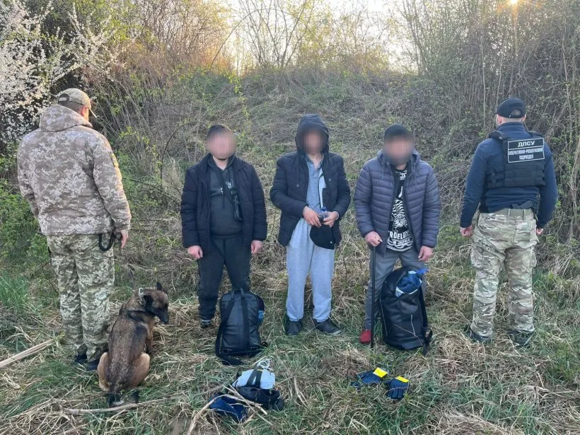 У границы со Словакией задержали группу нарушителей