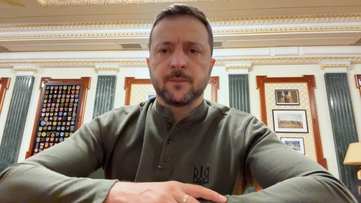 Зеленский наградил государственными наградами 551 защитника Украины