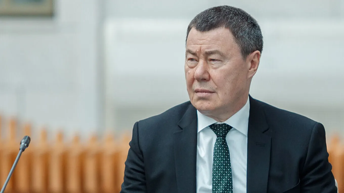 Батько Кабаєвої отримав частку в бізнесі Роснефти на арктичному проєкті