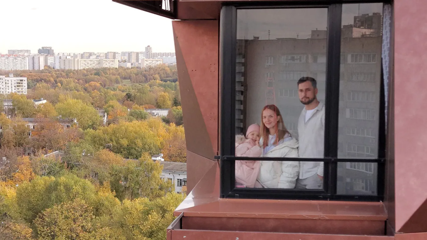 Десятки российских банков отказались выдавать ипотечные кредиты населению