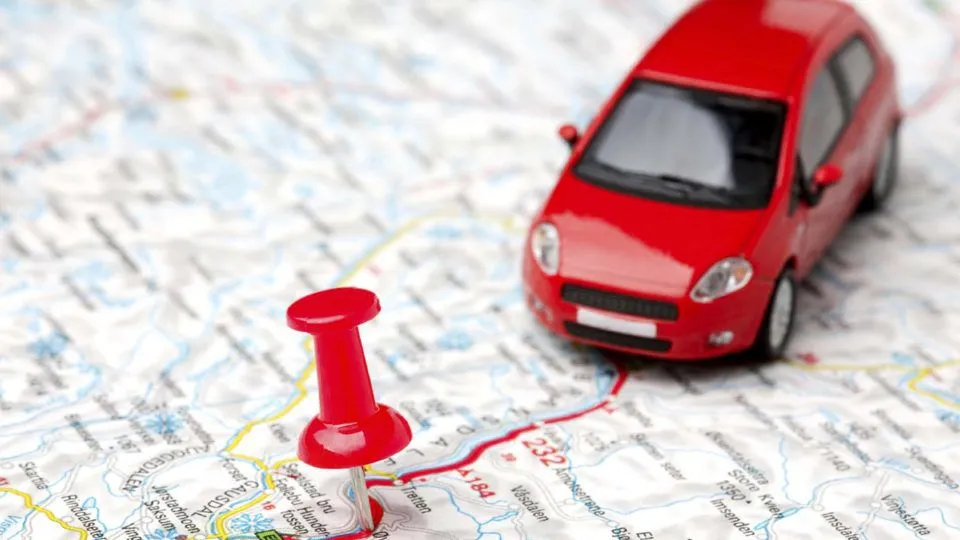 Через окуповані території України до РФ масово ввозять викрадені в Європі авто — ЗМІ