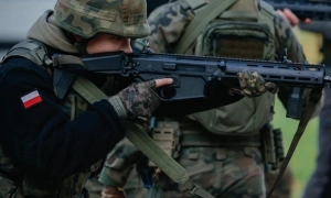 Вибухи на аеродромі в Енгельсі: соцмережі пишуть про загиблих та евакуацію