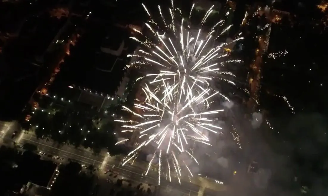 У Молдові депортували іноземця за небезпечний феєрверк у центрі Кишинева