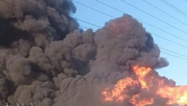 Видео: Зеленский заявил о поражении целей в Чёрном море и трёх областях РФ