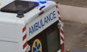 В Тернополе двух рабочих засыпало землей, они погибли