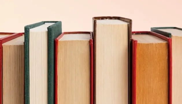 Ukraine has banned the sale of more than 400 additional Russian and Belarusian books