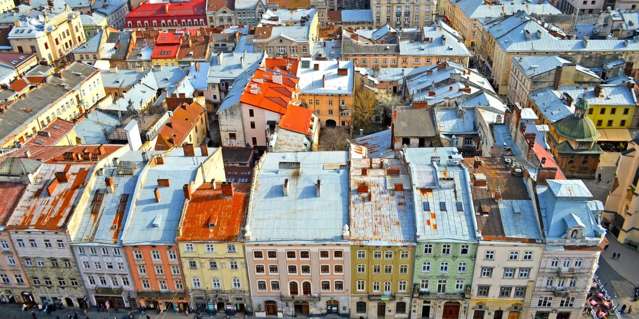 Переїзд до Львова — що треба знати про райони, транспорт (подобову оренду авто і не тільки), побут